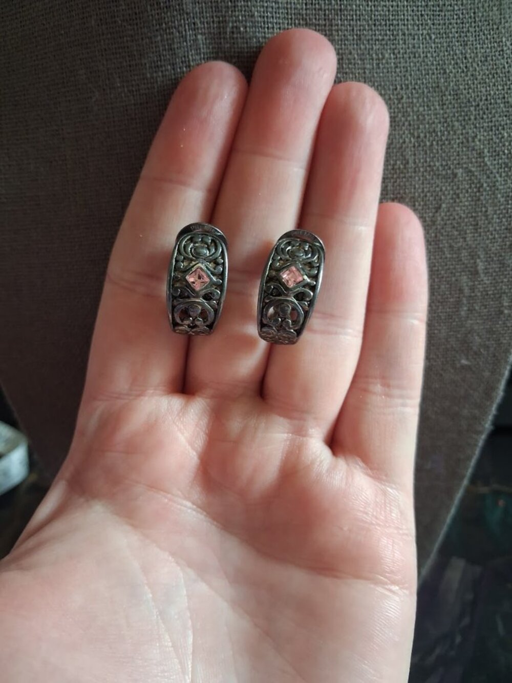 Vintage Pink stoned earrings